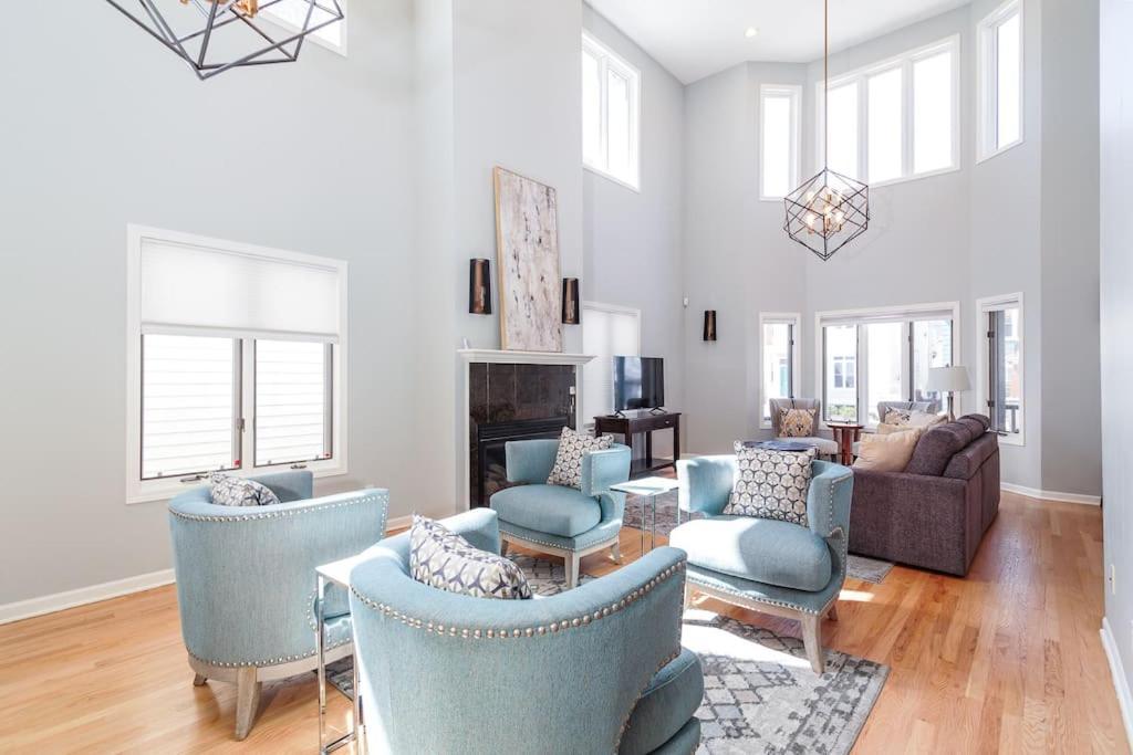 Villa Eclectic Stylish And Cozy Milwaukee Unit Esterno foto