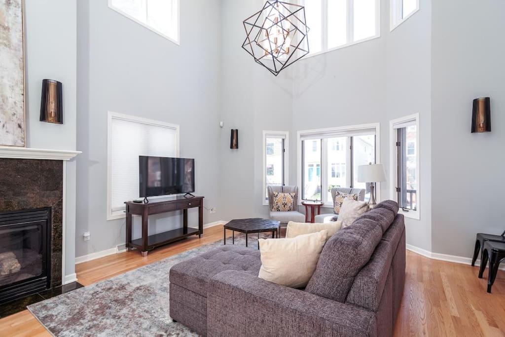 Villa Eclectic Stylish And Cozy Milwaukee Unit Esterno foto