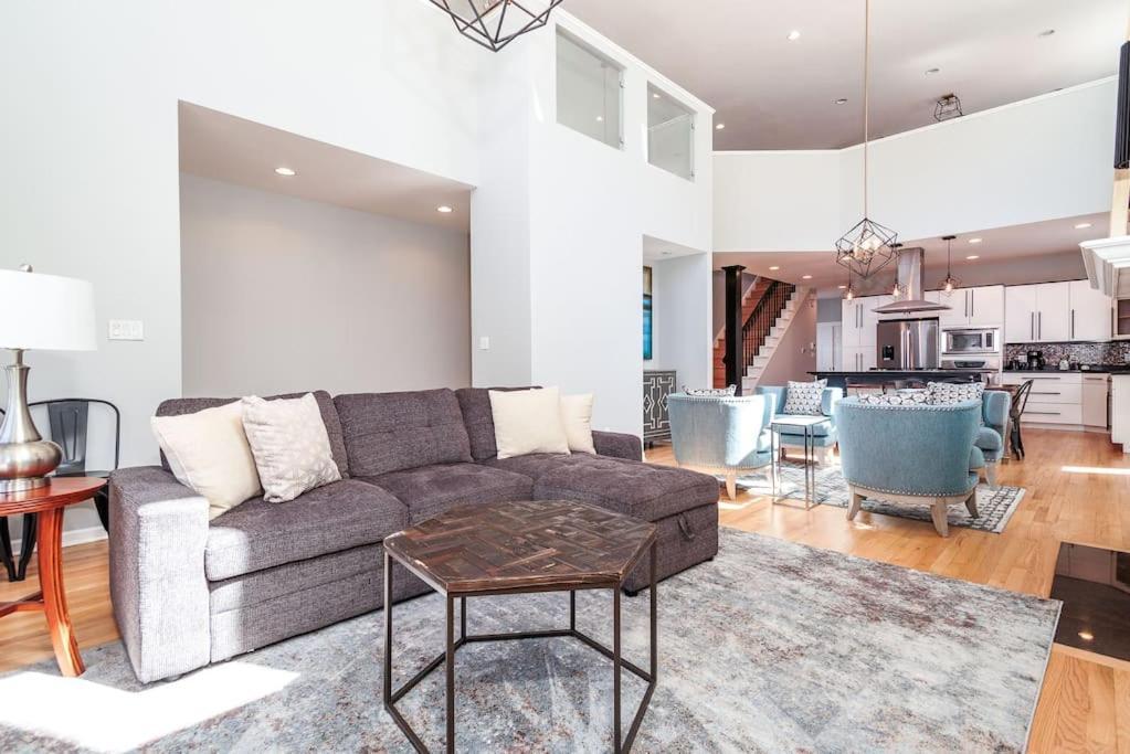 Villa Eclectic Stylish And Cozy Milwaukee Unit Esterno foto