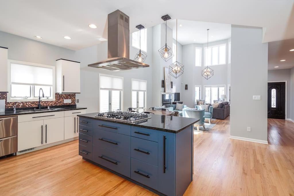 Villa Eclectic Stylish And Cozy Milwaukee Unit Esterno foto