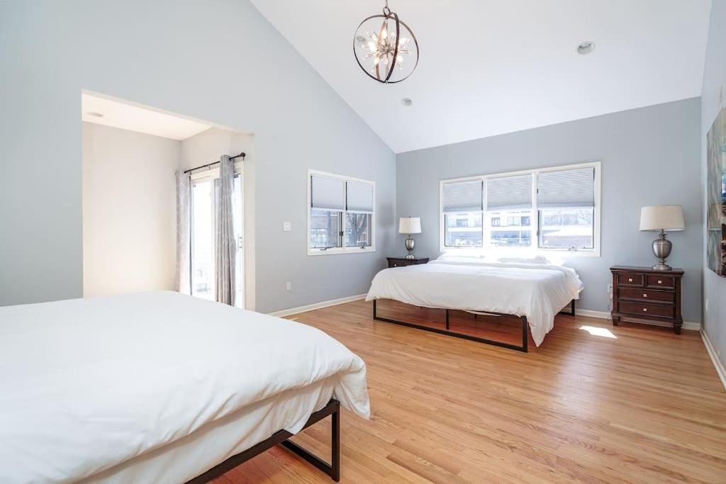 Villa Eclectic Stylish And Cozy Milwaukee Unit Esterno foto