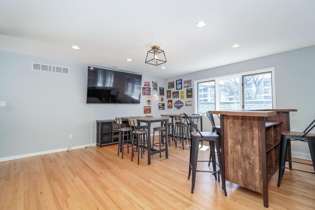 Villa Eclectic Stylish And Cozy Milwaukee Unit Esterno foto